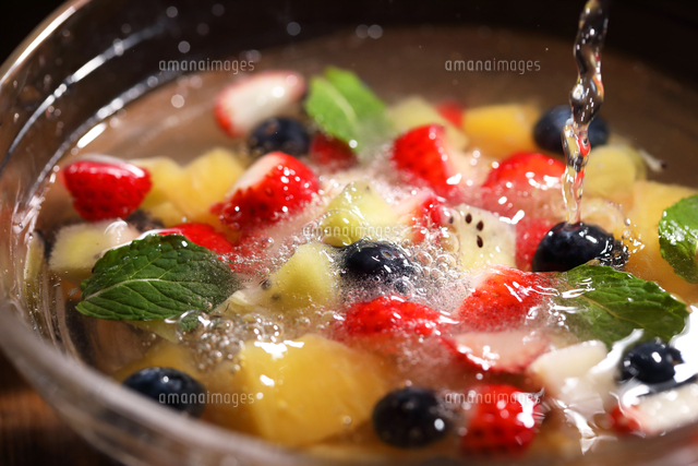 フルーツポンチ の写真素材 イラスト素材 アマナイメージズ