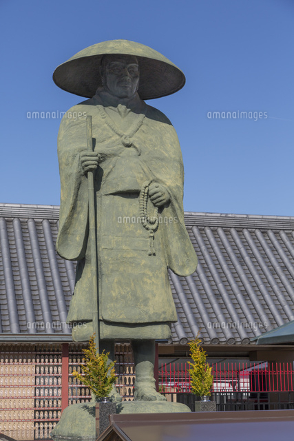 四天王寺の親鸞聖人像[10131028551]の写真・イラスト素材｜アマナ