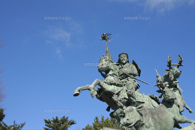 北条早雲像[10131034151]の写真・イラスト素材｜アマナイメージズ