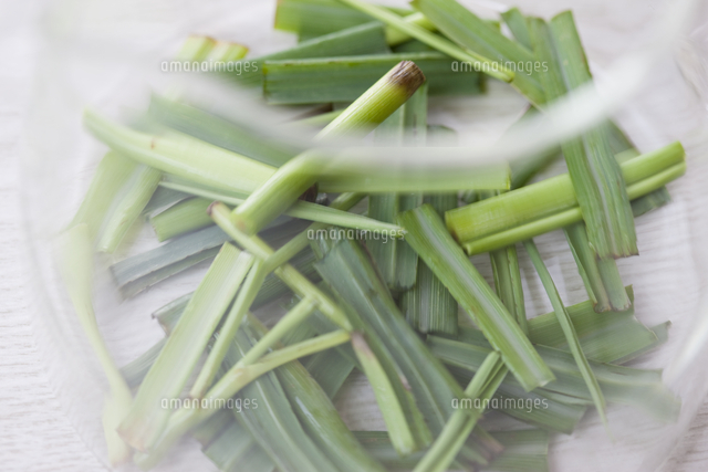 レモングラスのハーブティー の写真素材 イラスト素材 アマナイメージズ