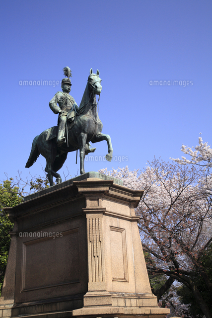 乃木大将の像[10131052947]の写真・イラスト素材｜アマナイメージズ