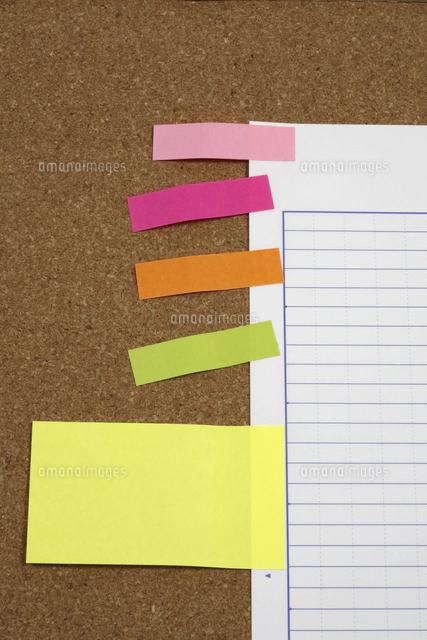 レポート用紙の写真素材 ストックフォト アマナイメージズ