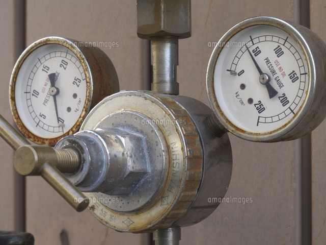 バルブとメｰタｰ の写真素材 イラスト素材 アマナイメージズ