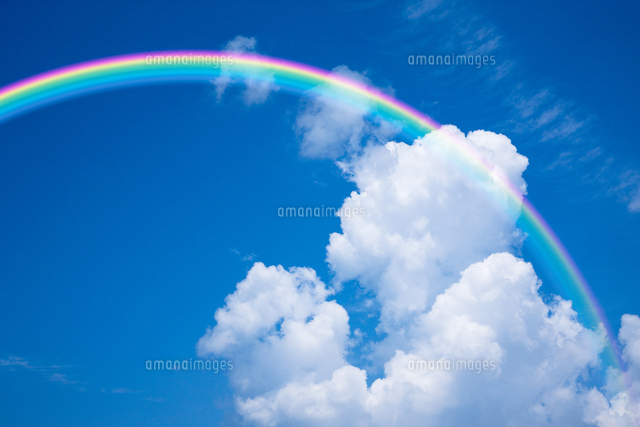 夏空と虹[10131498372]の写真・イラスト素材｜アマナイメージズ