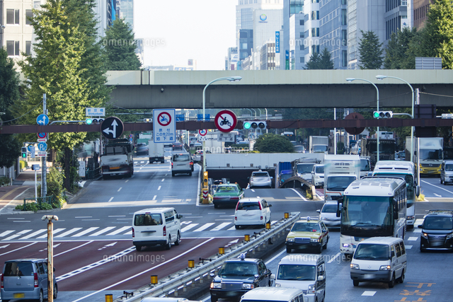 新京橋[10131502307]の写真素材・イラスト素材｜アマナイメージズ