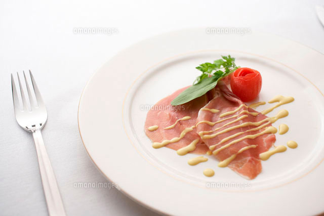 生ハムのカルパッチョ の写真素材 イラスト素材 アマナイメージズ