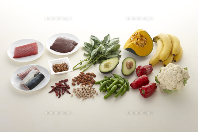 栄養素 ビタミンb の写真素材 イラスト素材 アマナイメージズ