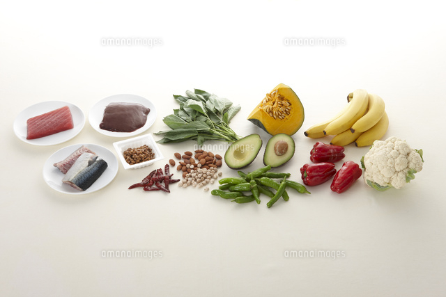 栄養素 ビタミンb の写真素材 イラスト素材 アマナイメージズ