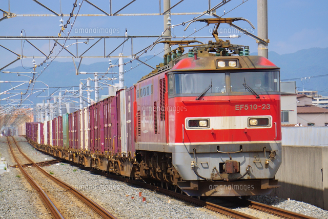 おおさか東線のef510貨物列車 の写真素材 イラスト素材 アマナイメージズ