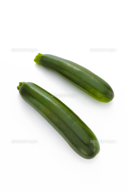 ズッキーニ の写真素材 イラスト素材 アマナイメージズ
