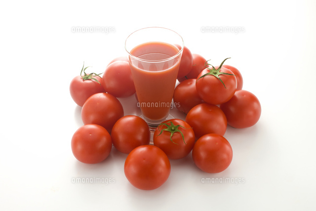 トマトとトマトジュース の写真素材 イラスト素材 アマナイメージズ