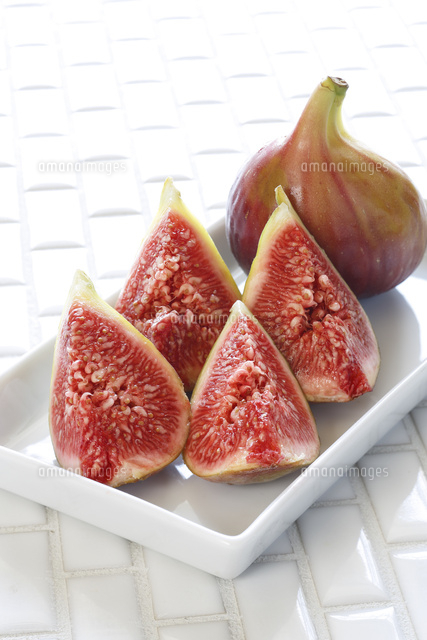イチジク 無花果 の写真素材 イラスト素材 アマナイメージズ