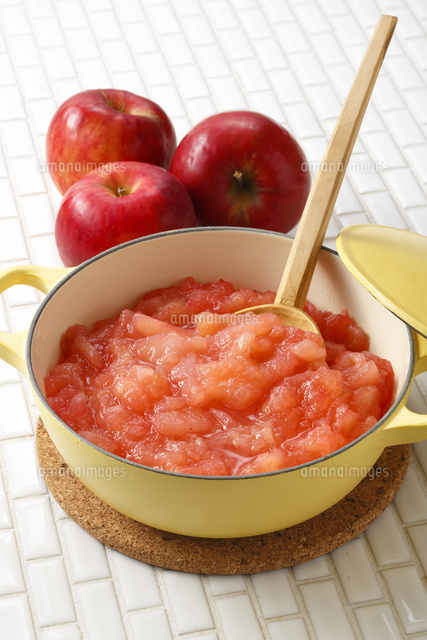 リンゴジャム 紅玉 の写真素材 イラスト素材 アマナイメージズ