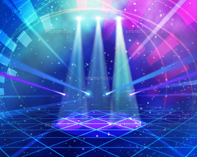 スポットライトがあたるステージ の写真素材 イラスト素材 アマナイメージズ