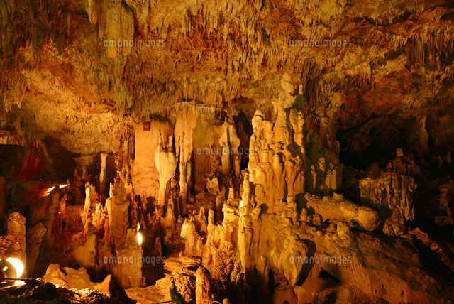 石垣島鍾乳洞 の写真素材 イラスト素材 アマナイメージズ