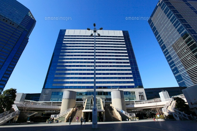 Jr品川駅港南口 東口 駅ビル アトレ品川 の写真素材 イラスト素材 アマナイメージズ