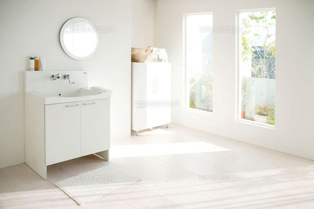 洗面所 の写真素材 イラスト素材 アマナイメージズ 洗面所 の写真素材 イラスト素材 アマナイメージズ