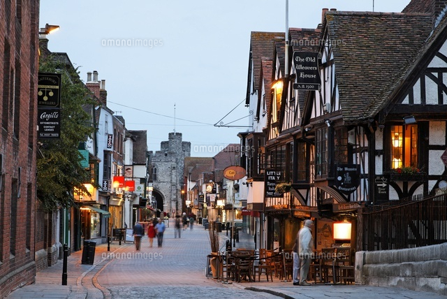 West Gate Towers[10244002207]の写真素材・イラスト素材｜アマナイメージズ