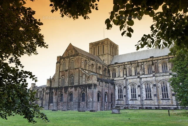 Winchester Cathedral の写真素材 イラスト素材 アマナイメージズ