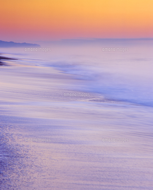 朝霧の海[10247007645]の写真・イラスト素材｜アマナイメージズ