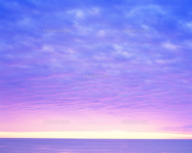 夕照の海 宗谷岬[10247041007]の写真・イラスト素材｜アマナイメージズ
