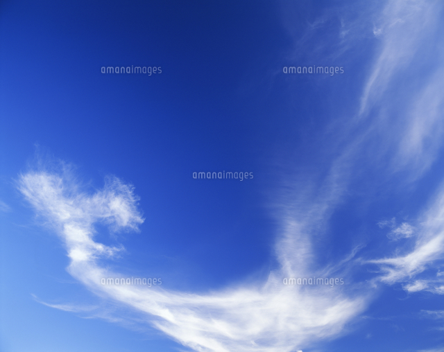 すじ雲 の写真素材 イラスト素材 アマナイメージズ