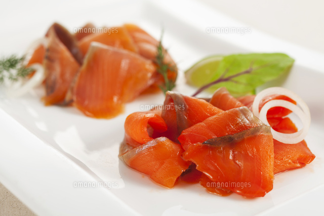 ノルウェー産サーモン の写真素材 イラスト素材 アマナイメージズ