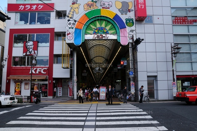 ルミエール 新小岩南口商店街 の写真素材 イラスト素材 アマナイメージズ