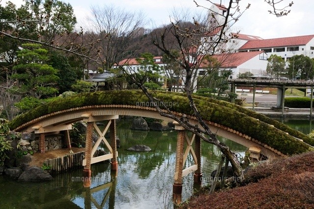 神戸 しあわせ村の日本庭園 の写真素材 イラスト素材 アマナイメージズ