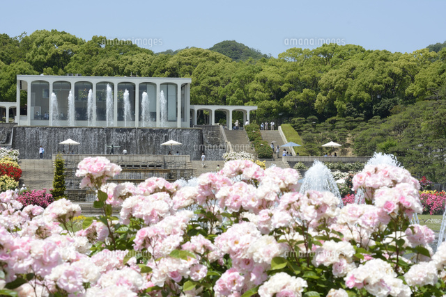 須磨離宮公園 欧風庭園とレストラン の写真素材 イラスト素材 アマナイメージズ