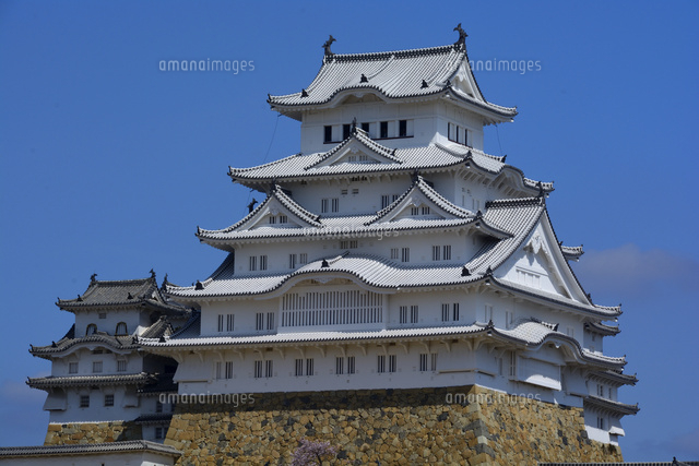 姫路城大天守閣 の写真素材 イラスト素材 アマナイメージズ