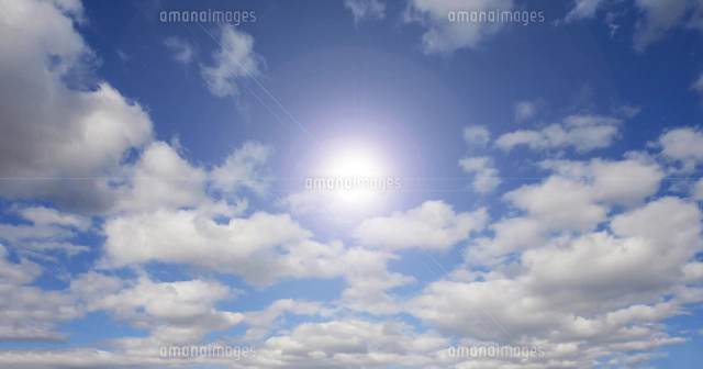 太陽と雲 太陽と雲と青空[10280007125]の写真・イラスト素材｜アマナイメージズ