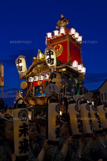 熊谷うちわ祭の山車 の写真素材 イラスト素材 アマナイメージズ 熊谷うちわ祭の山車 の写真素材 イラスト素材 アマナイメージズ