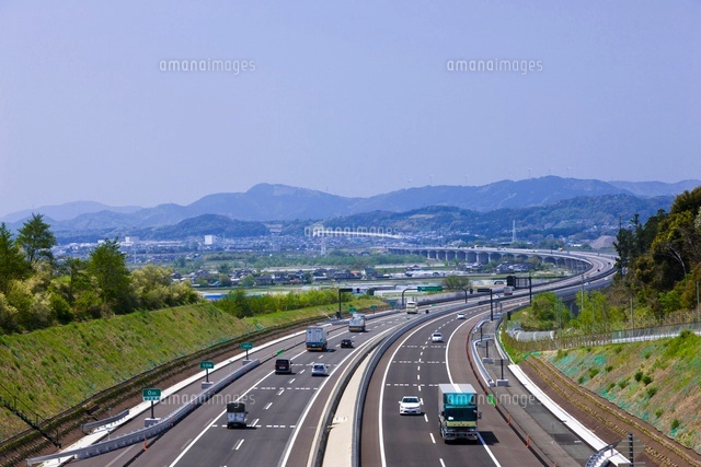新東名高速道路[10284000845]の写真・イラスト素材｜アマナイメージズ