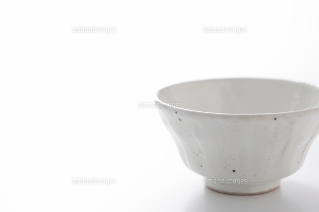 白いお茶碗 の写真素材 イラスト素材 アマナイメージズ