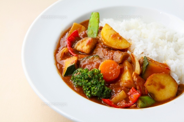 野菜たっぷりのカレーライス の写真素材 イラスト素材 アマナイメージズ 野菜たっぷりのカレーライス の写真素材 イラスト素材 アマナイメージズ