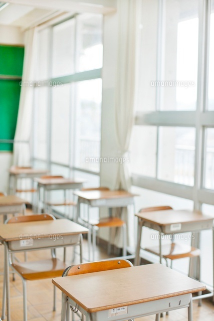 教室 の写真素材 イラスト素材 アマナイメージズ