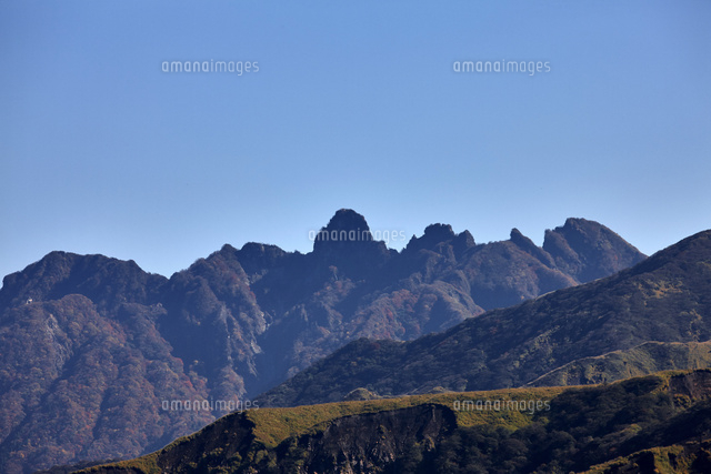 阿蘇の風景根子岳[10404016538]の写真・イラスト素材｜アマナイメージズ