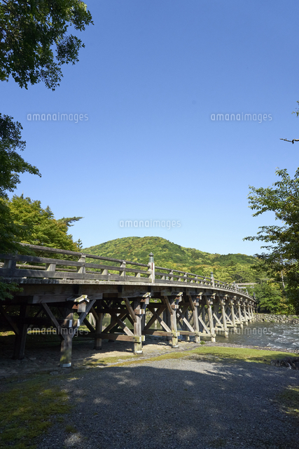 伊勢神宮内宮、宇治橋[10404019717]の写真・イラスト素材｜アマナ