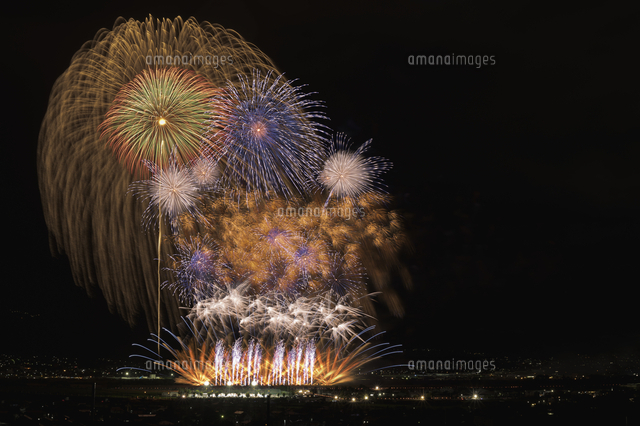 江戸時代3大花火 神明の花火 2尺玉とテーマファイヤー[10408004172]の 