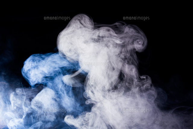 煙 の写真素材 イラスト素材 アマナイメージズ