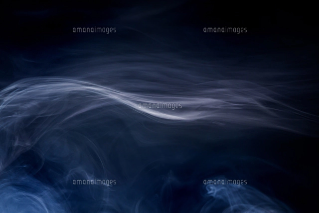 煙 の写真素材 イラスト素材 アマナイメージズ