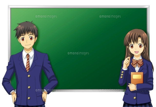 黒板の前に立つ男女の学生 の写真素材 イラスト素材 アマナイメージズ