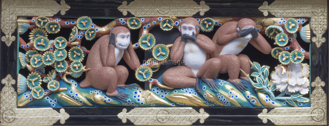 日光東照宮 神厩舎の猿の彫刻「三猿」(平成の大修理完成後