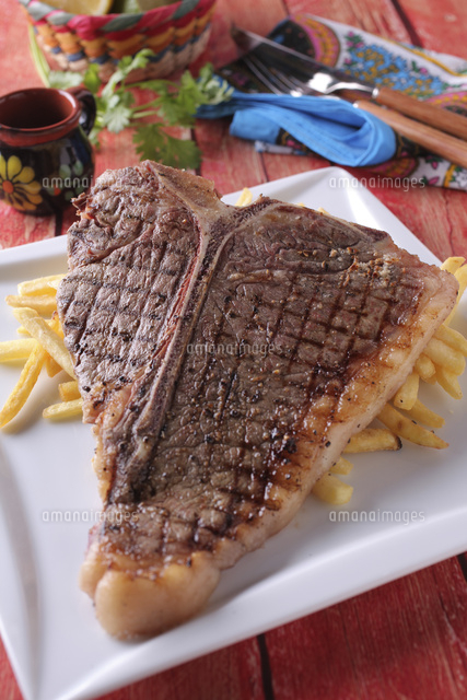 メキシコ風tボーンステーキ の写真素材 イラスト素材 アマナイメージズ