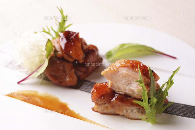 鶏の照り焼き の写真素材 イラスト素材 アマナイメージズ