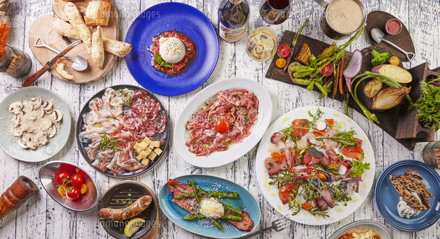 イタリアン前菜集合イメージ の写真素材 イラスト素材 アマナイメージズ