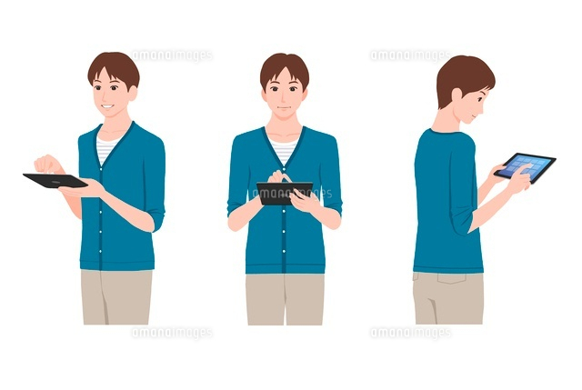 タブレットを使う男性 の写真素材 イラスト素材 アマナイメージズ