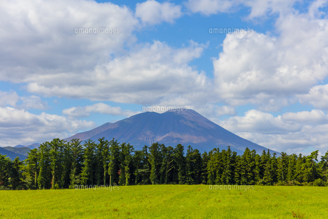 風景写真 火山 岩手山 ￼ 空写真 岩手 山
