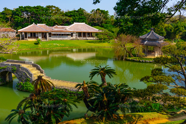 風情ある識名園 の写真素材 イラスト素材 アマナイメージズ